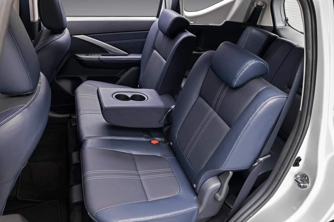 Hàng ghê thứ 2 của Xpander Cross